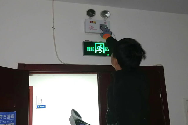 大學(xué)實(shí)驗(yàn)室需要安裝哪些消防設(shè)施?大學(xué)實(shí)驗(yàn)室消防施工需要審批嗎?